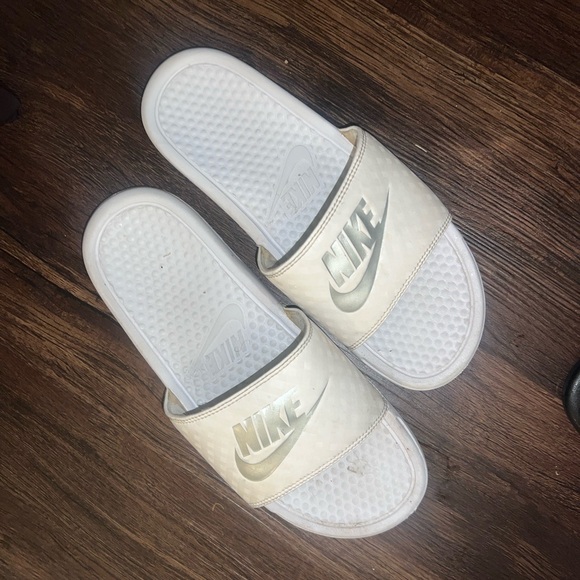 White Nike Slides - Picture 1 of 2